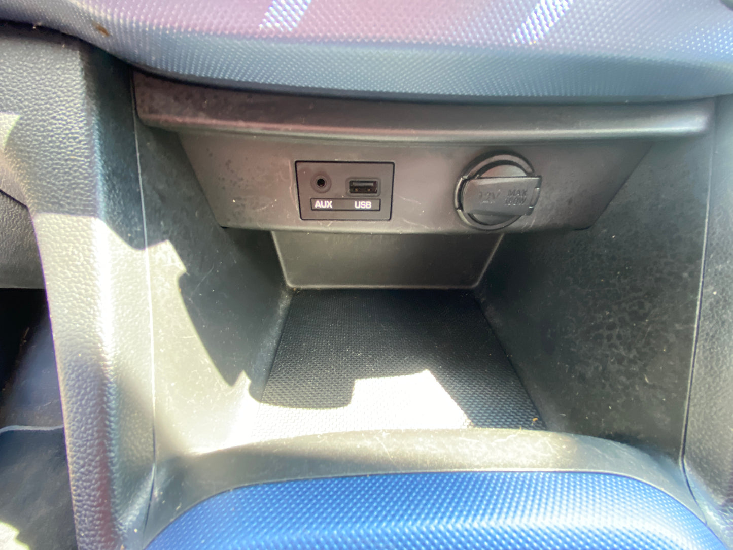 Hyundai i10 SEULEMENT !!!! 20000kms!!!!!