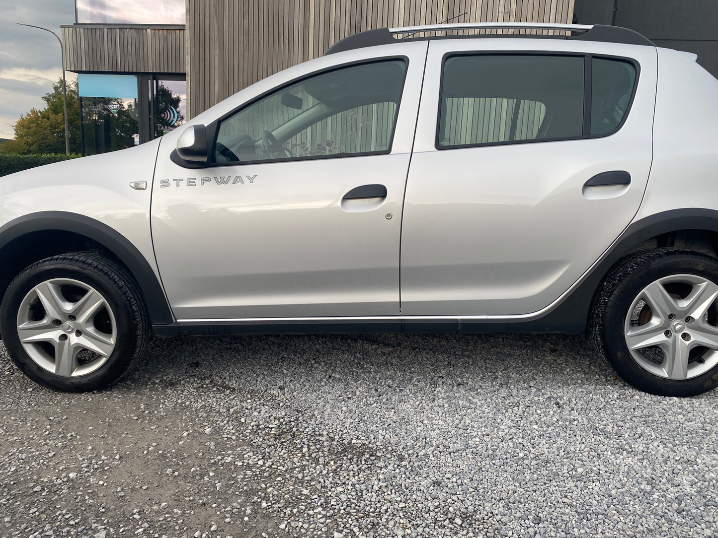 DACIA SANDERO 1500DCi