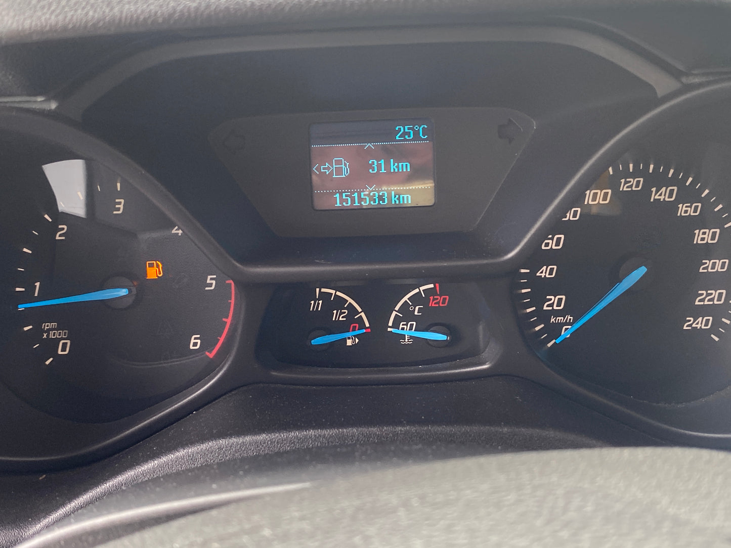 Ford Transit Connect 3 places