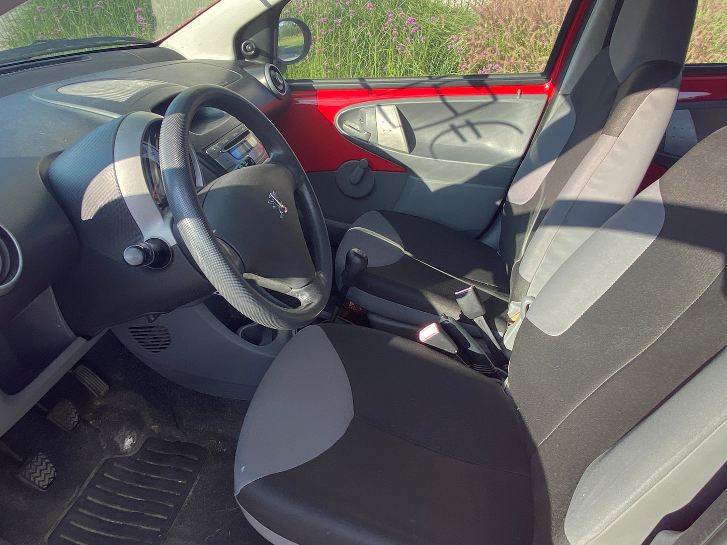 Peugeot 107 1000 essence 4 portes