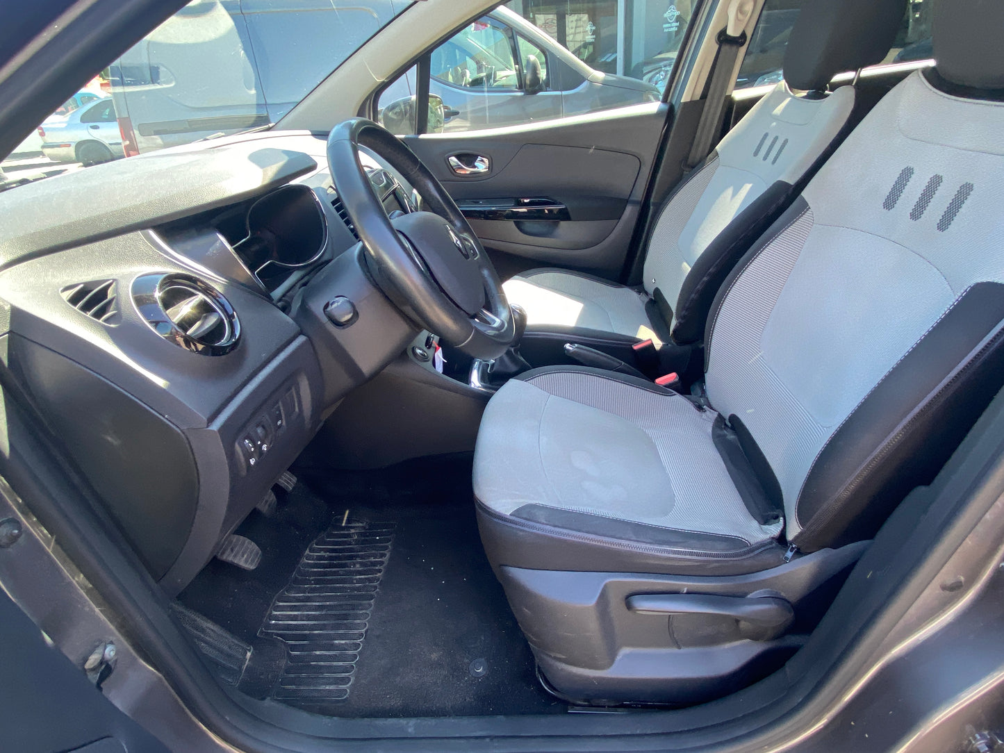 RENAULT CAPTUR 1500DCi INTENSE
