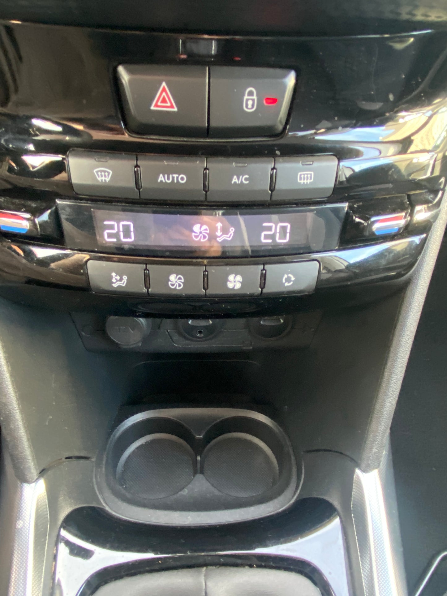 Peugeot 2008 1600hdi 145000kms