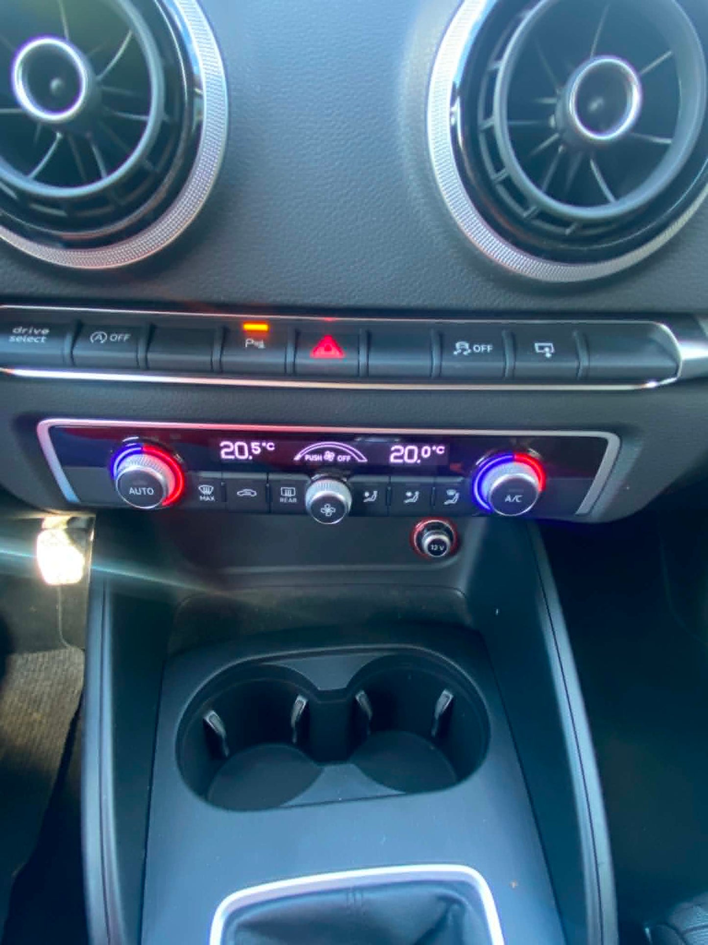 AUDI A3 BERLINE 1600 TDi