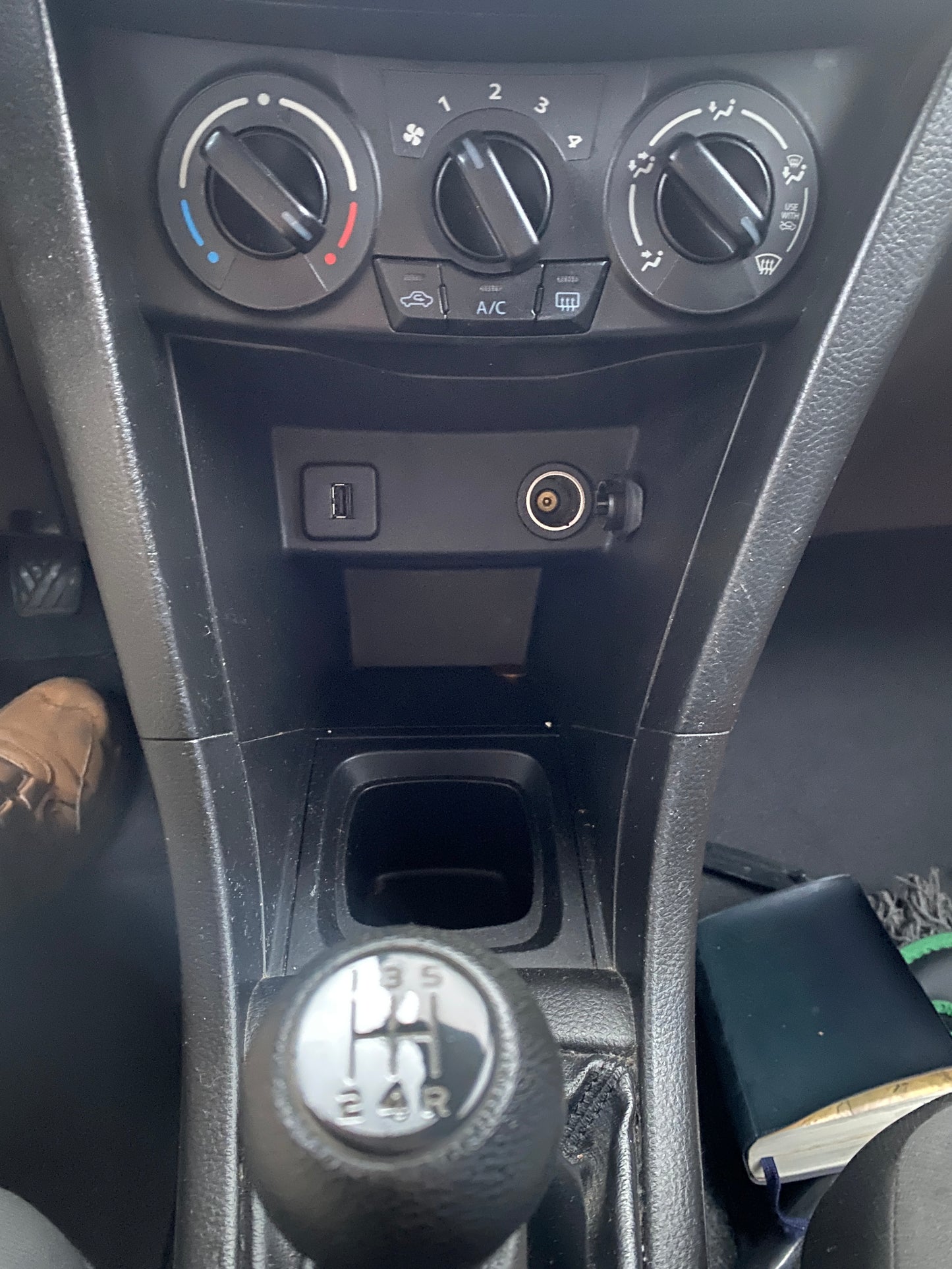 SUZUKI SWIFT 1300 CRDI