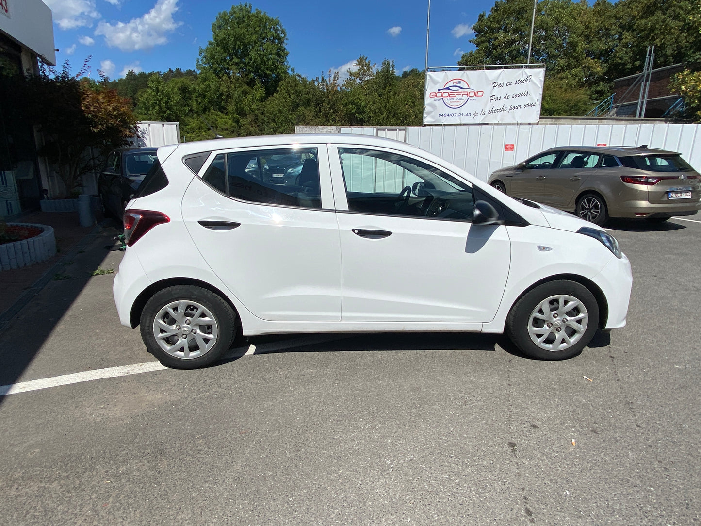 Hyundai i10 SEULEMENT !!!! 20000kms!!!!!