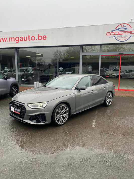 AUDI A4 Berline S-Line 2.0 essence