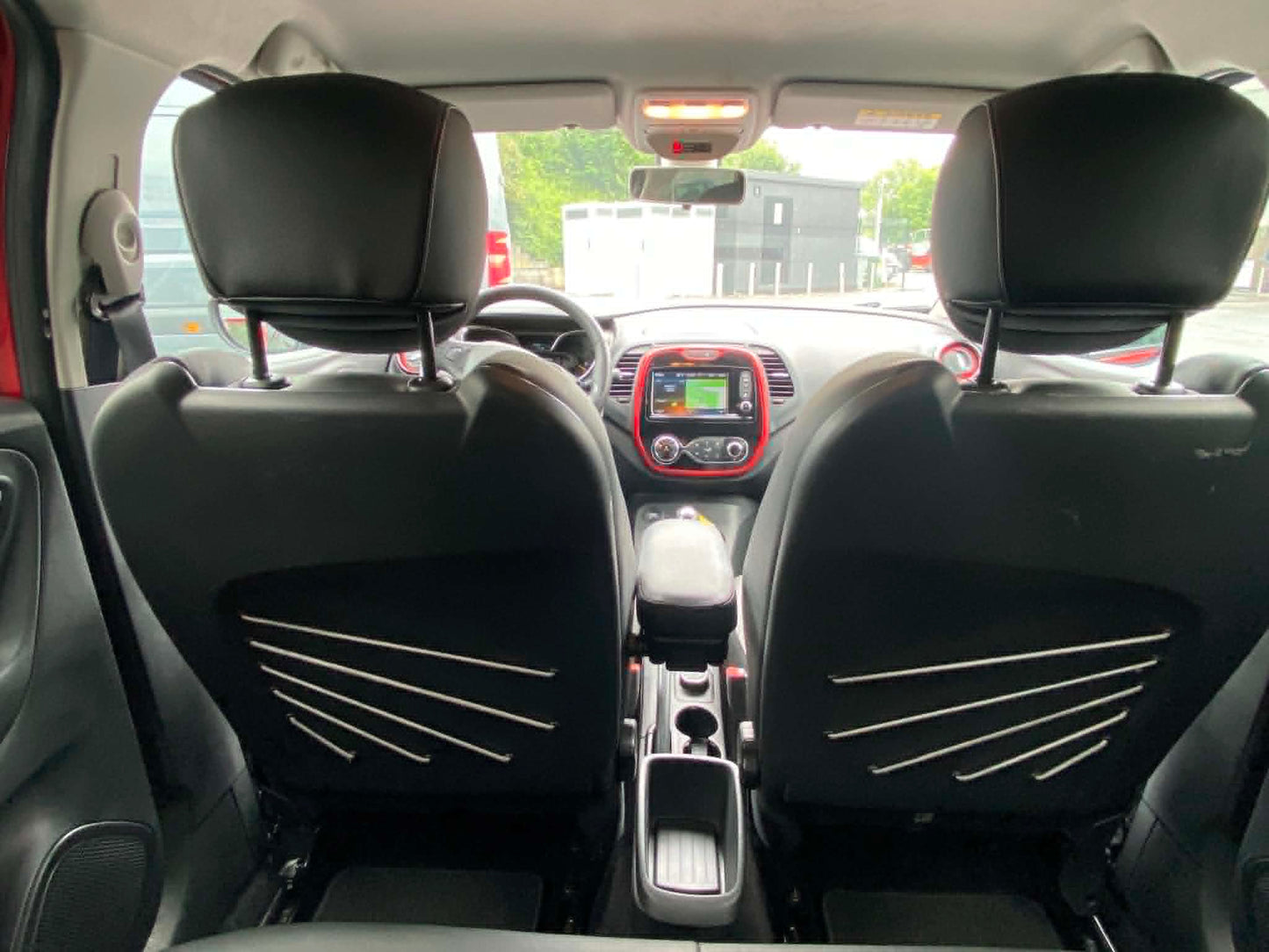 RENAULT CAPTUR 1200 TCe AUTOMATIQUE