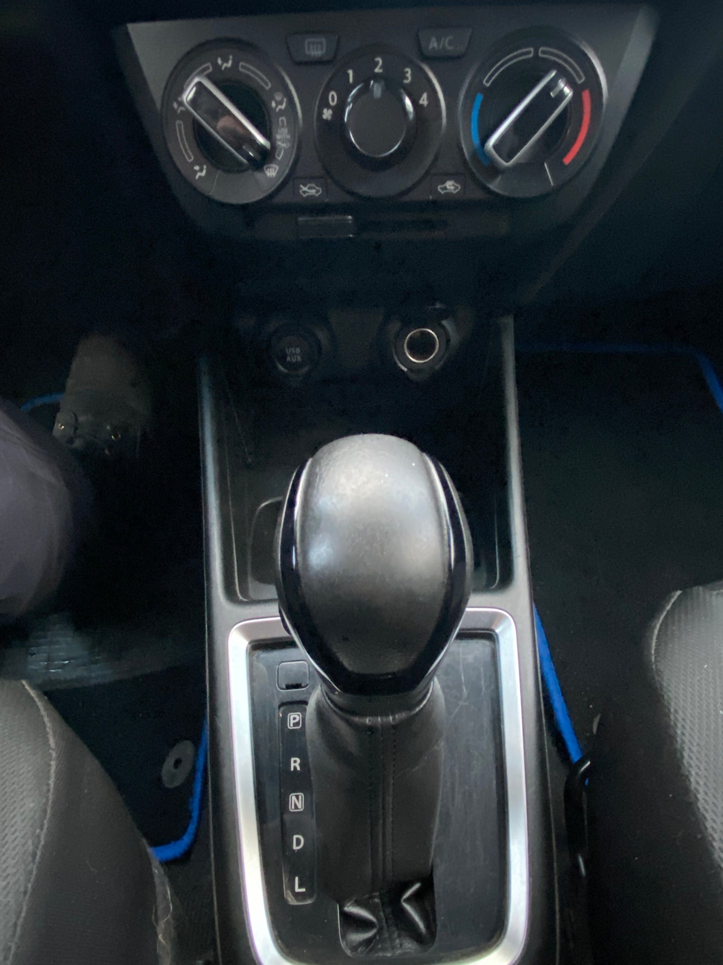 SUZUKI SWIFT BOÎTE AUTOMATIQUE