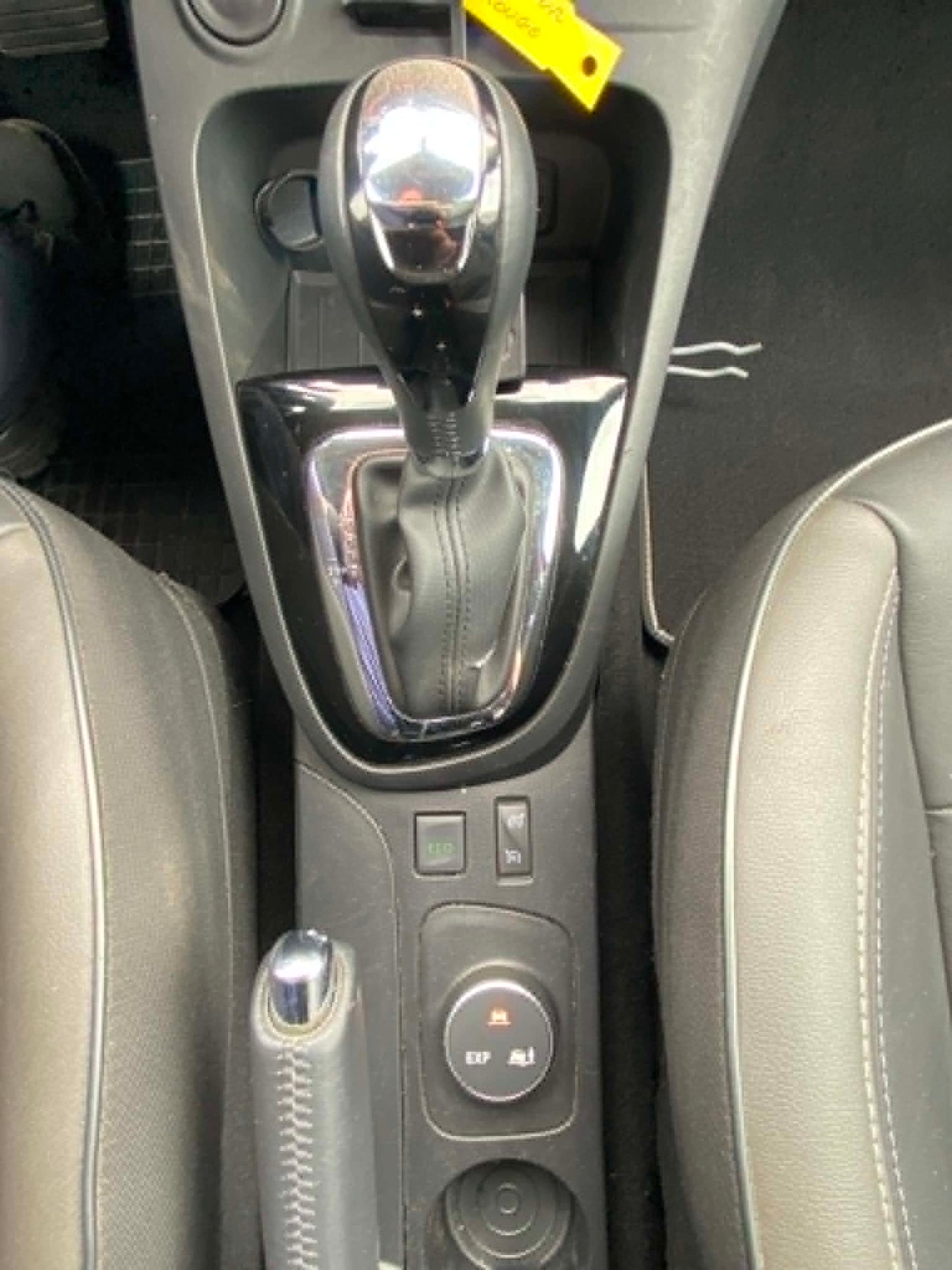 RENAULT CAPTUR 1200 TCe AUTOMATIQUE
