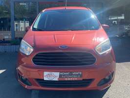 FORD TOURNEO COURIER 1000 essence