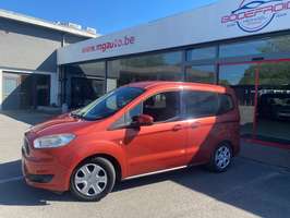FORD TOURNEO COURIER 1000 essence