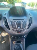 FORD TOURNEO COURIER 1000 essence