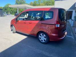 FORD TOURNEO COURIER 1000 essence