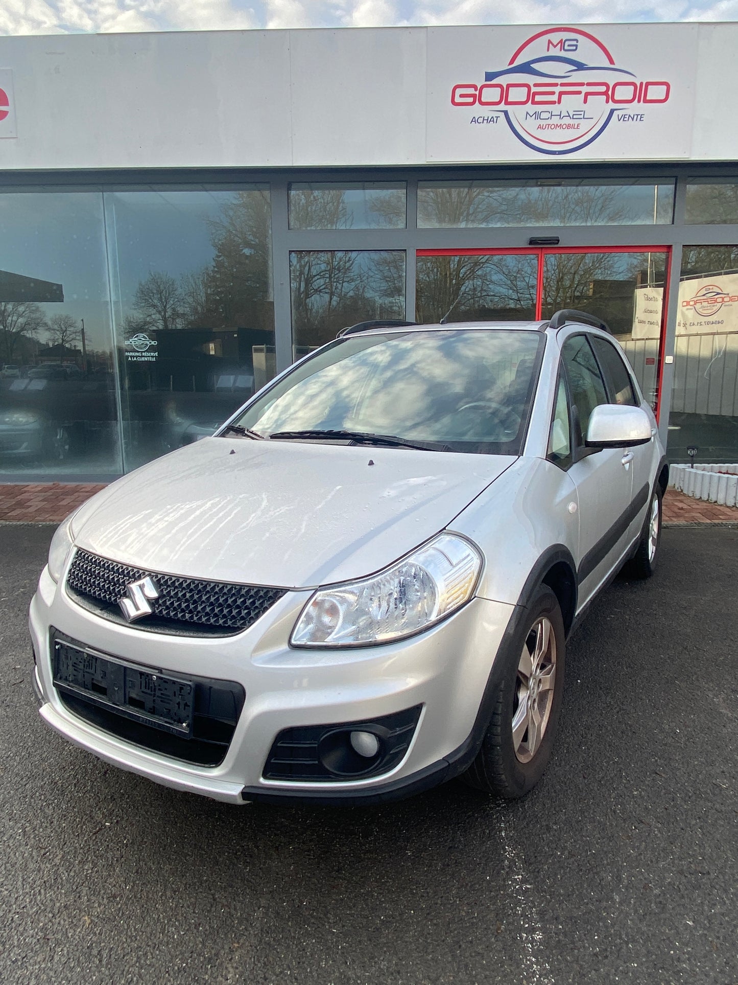 Suzuki SX4 1500 essence