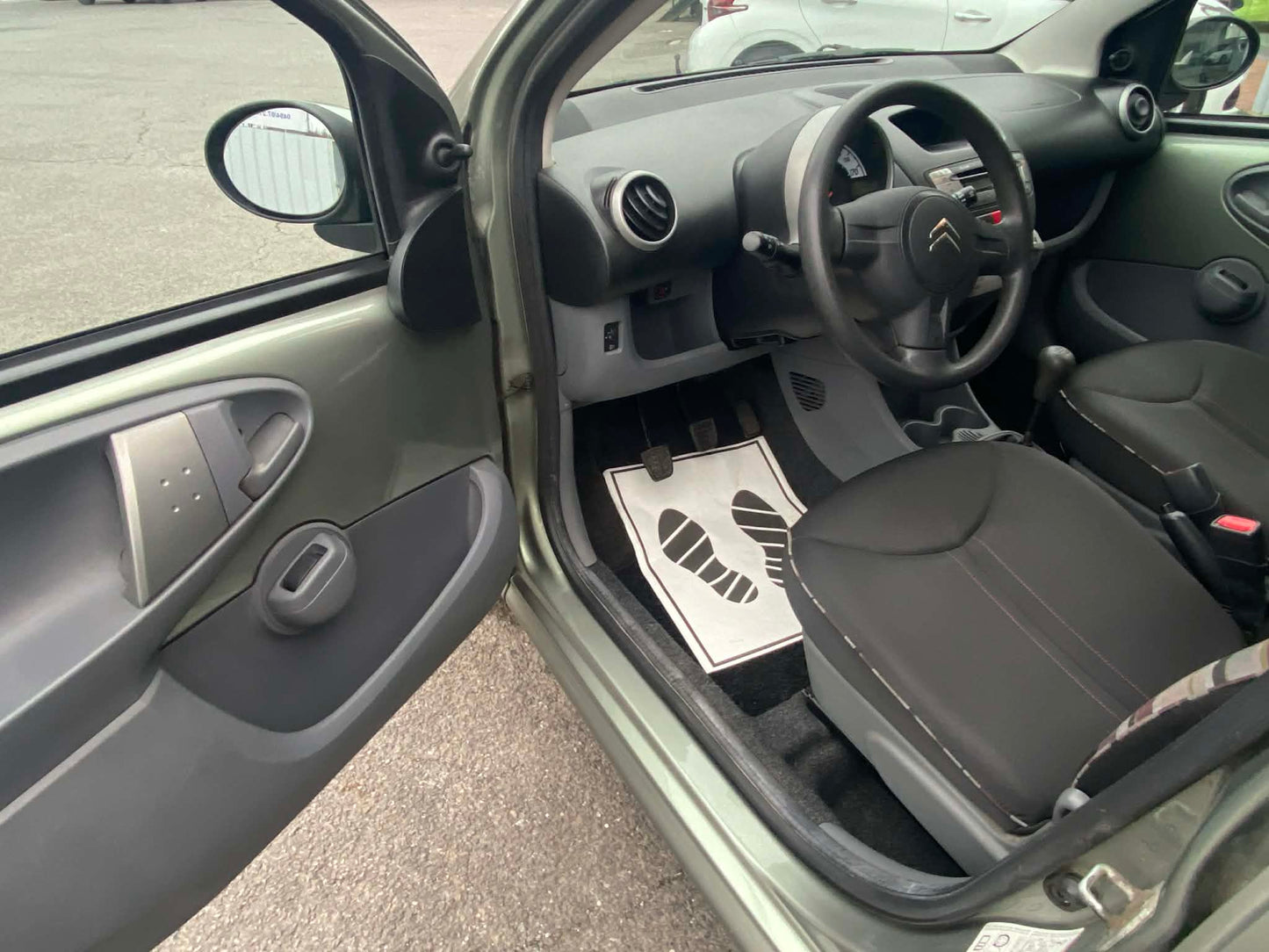 Citroën C1  5 portes 1000essence