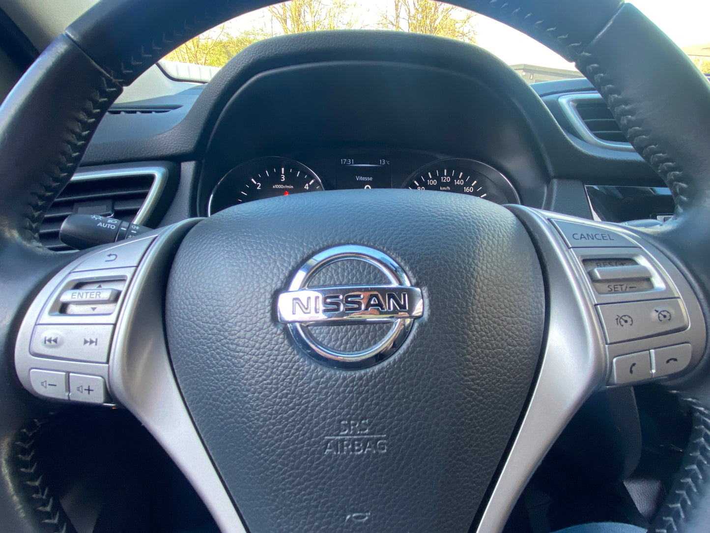 NISSAN QASHQAI