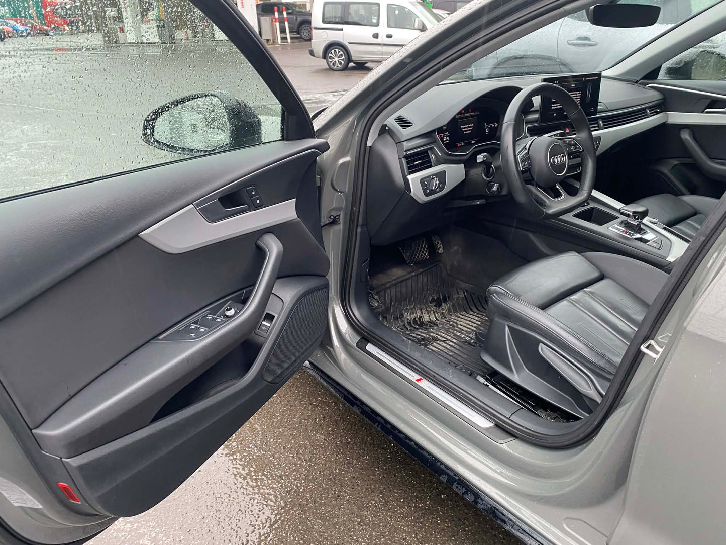 AUDI A4 Berline S-Line 2.0 essence