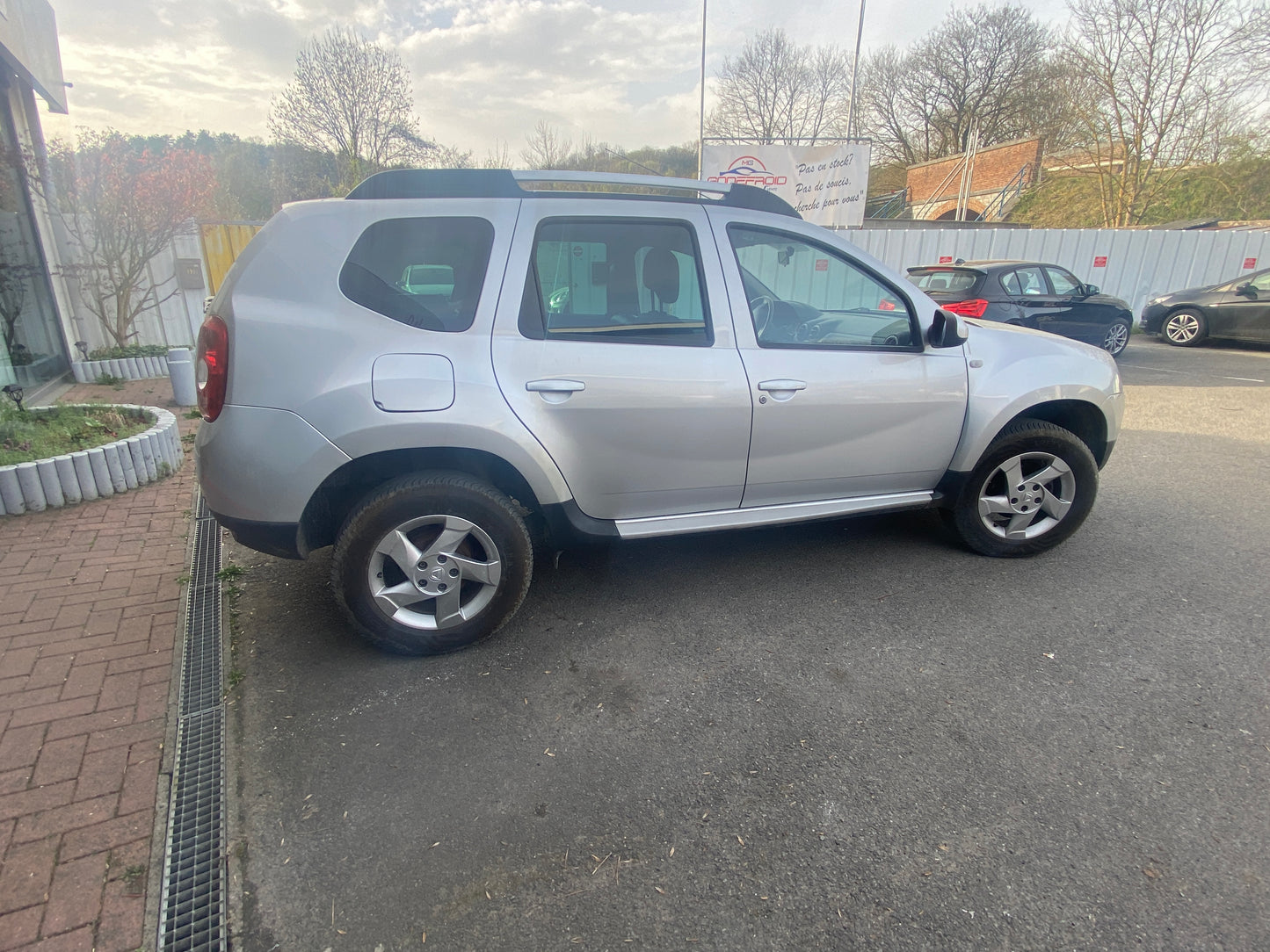 DACIA DUSTER AMBIANCE 4X2 1600 ESSENCE