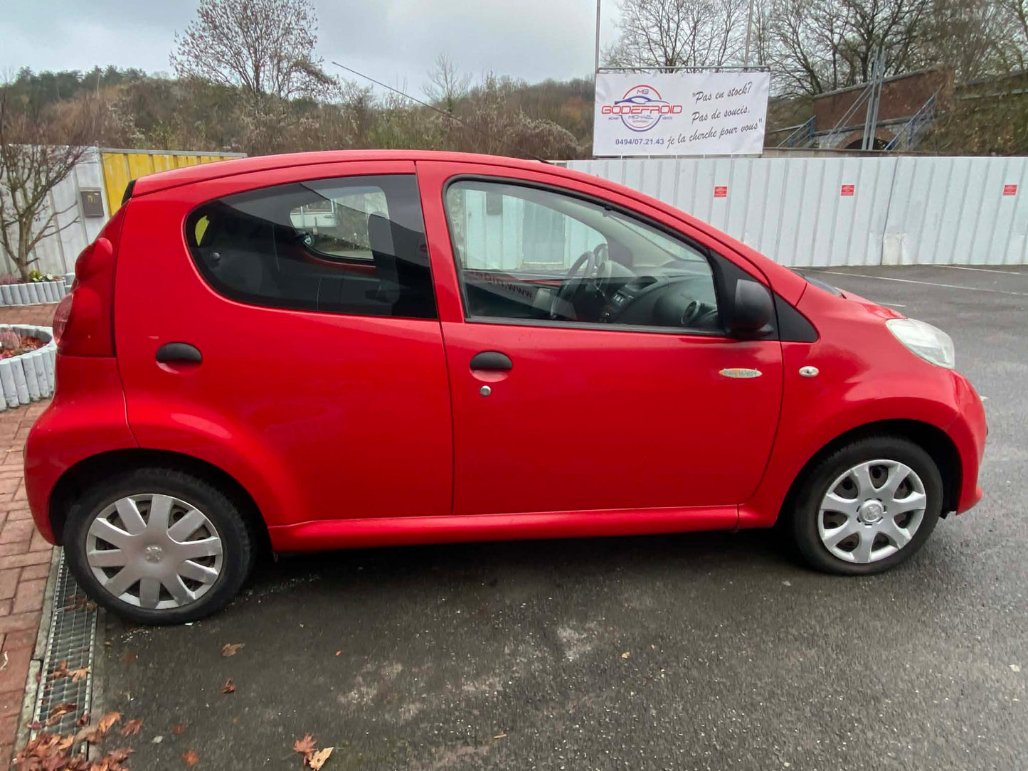 Peugeot 107 1000 essence 4 portes