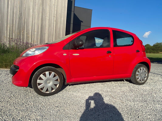Peugeot 107 1000 essence 4 portes