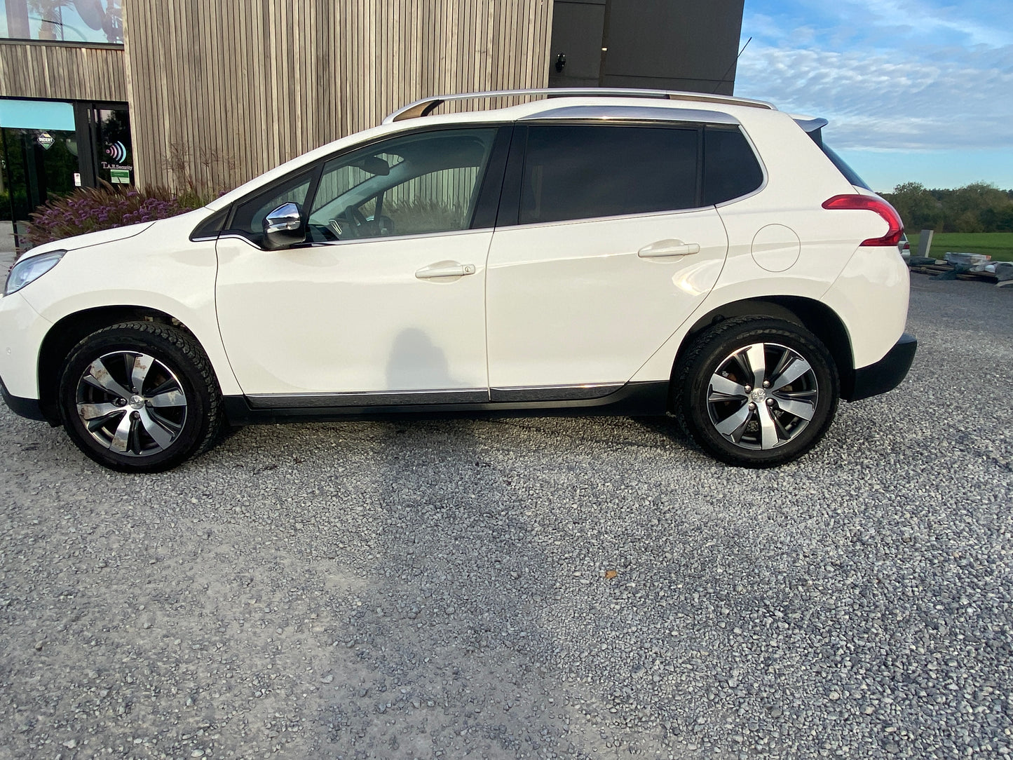 Peugeot 2008 1600hdi 145000kms