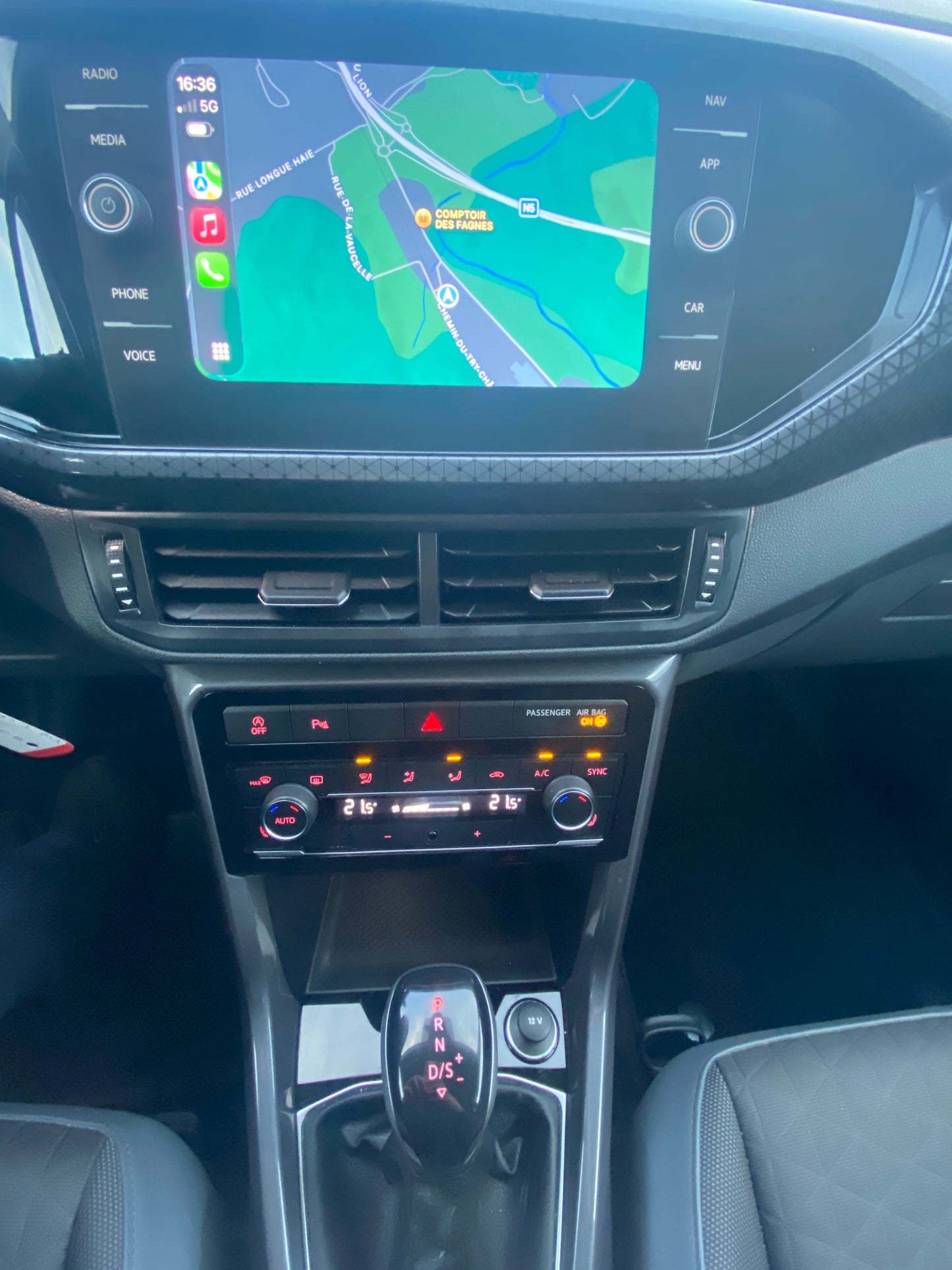 VW T-Cross 1000cc boîte automatique