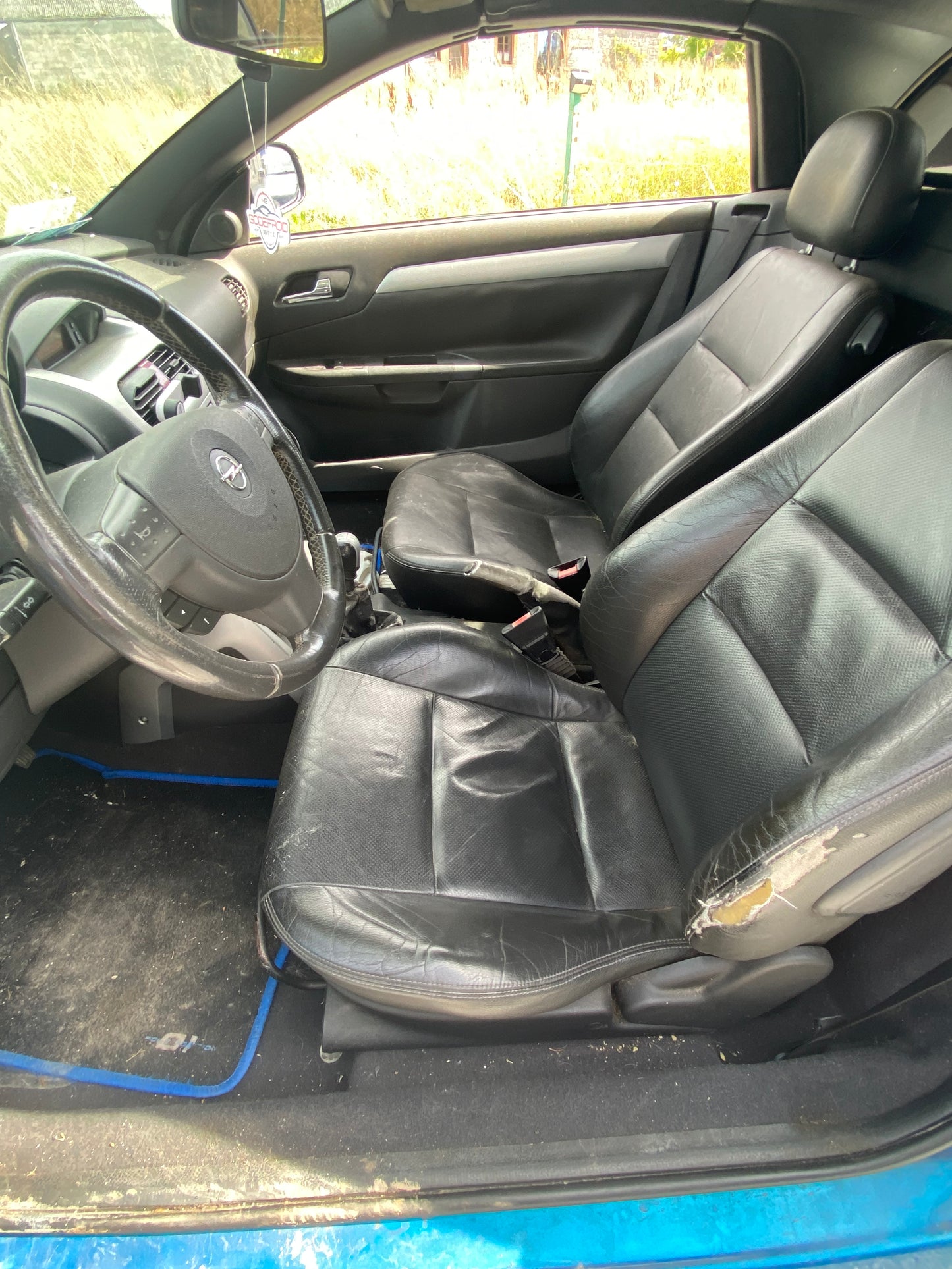 Opel Tigra 1400 essence