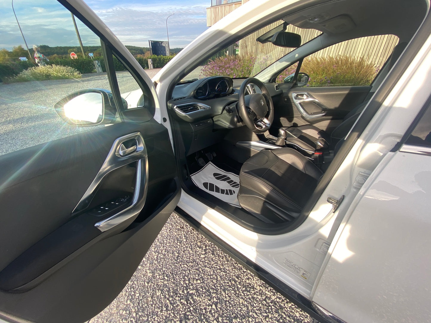 Peugeot 2008 1600hdi 145000kms