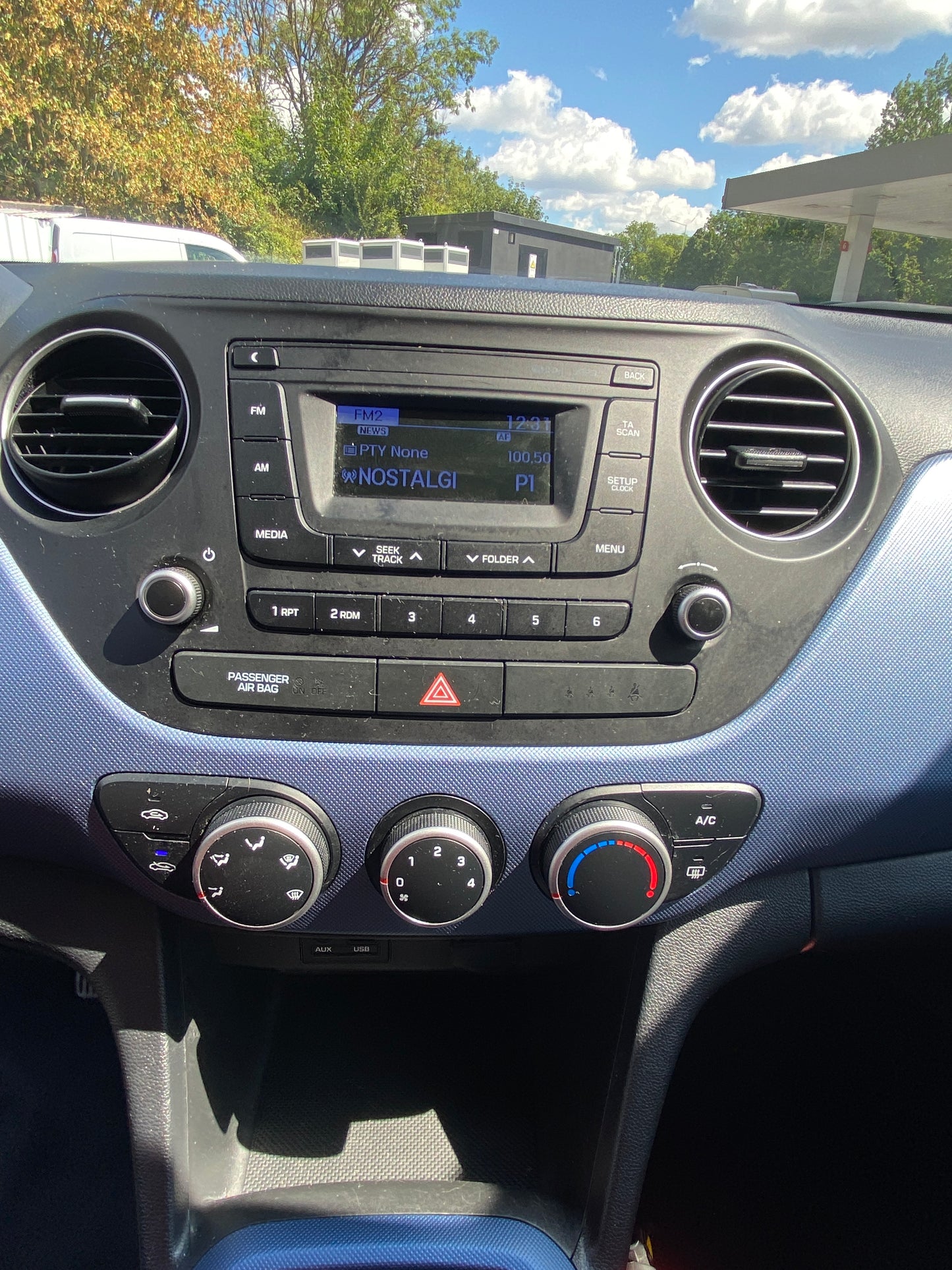 Hyundai i10 SEULEMENT !!!! 20000kms!!!!!