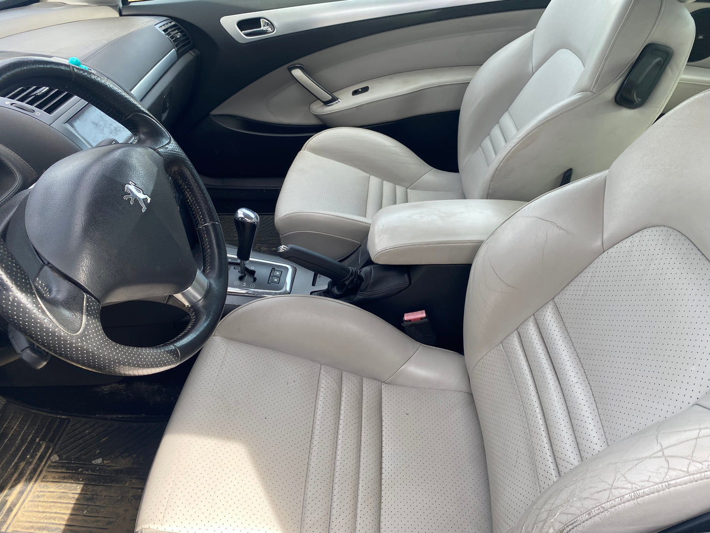 Peugeot 407 2.7L HDi V6