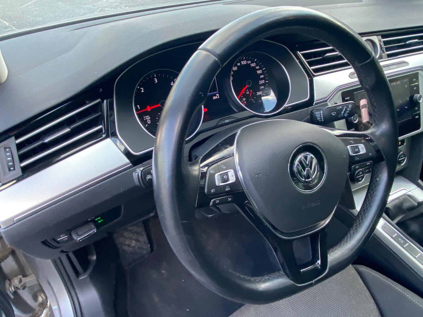 VW PASSAT BREACK 1600 TDi