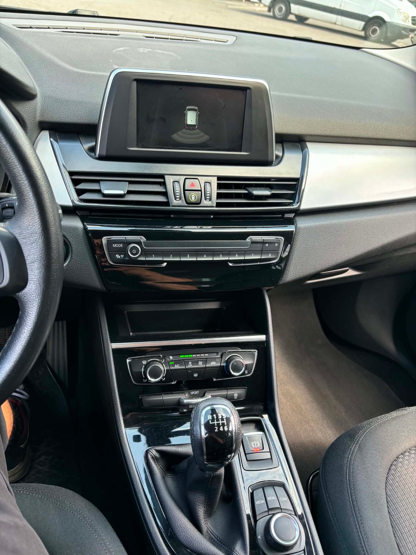 BMW 214d  GRAN TOURER 5 PLACES