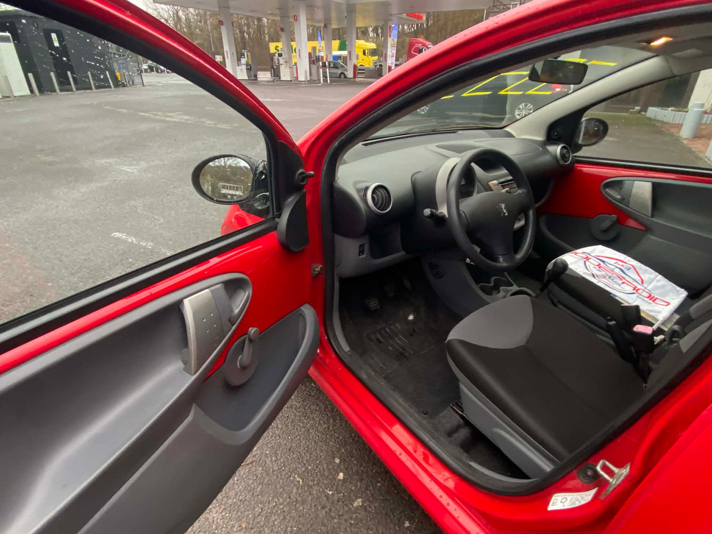 Peugeot 107 1000 essence 4 portes